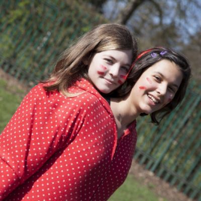 YEAR 8 (16)